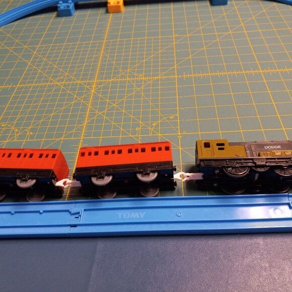 Track Master Dodge Engine, Sir Handel's Motorized Battery Operated - Picture 4 of 8